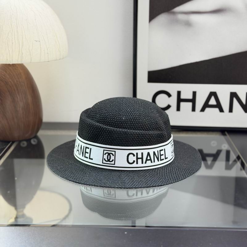 Chanel top hat dx172